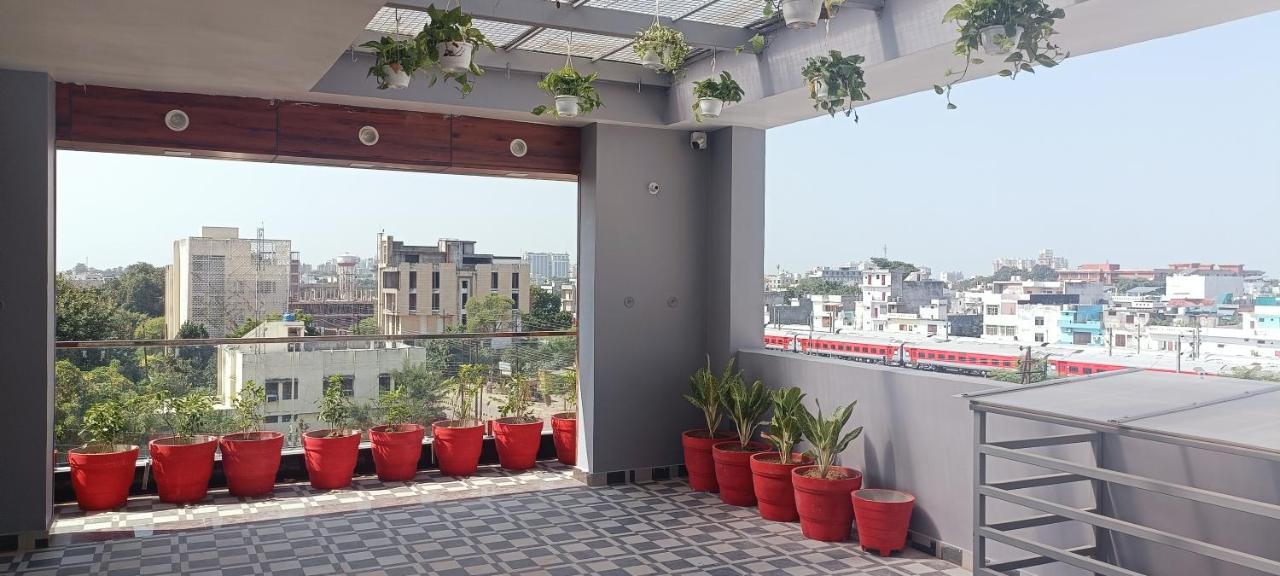 Hotel Royal Casa Lucknow Ngoại thất bức ảnh
