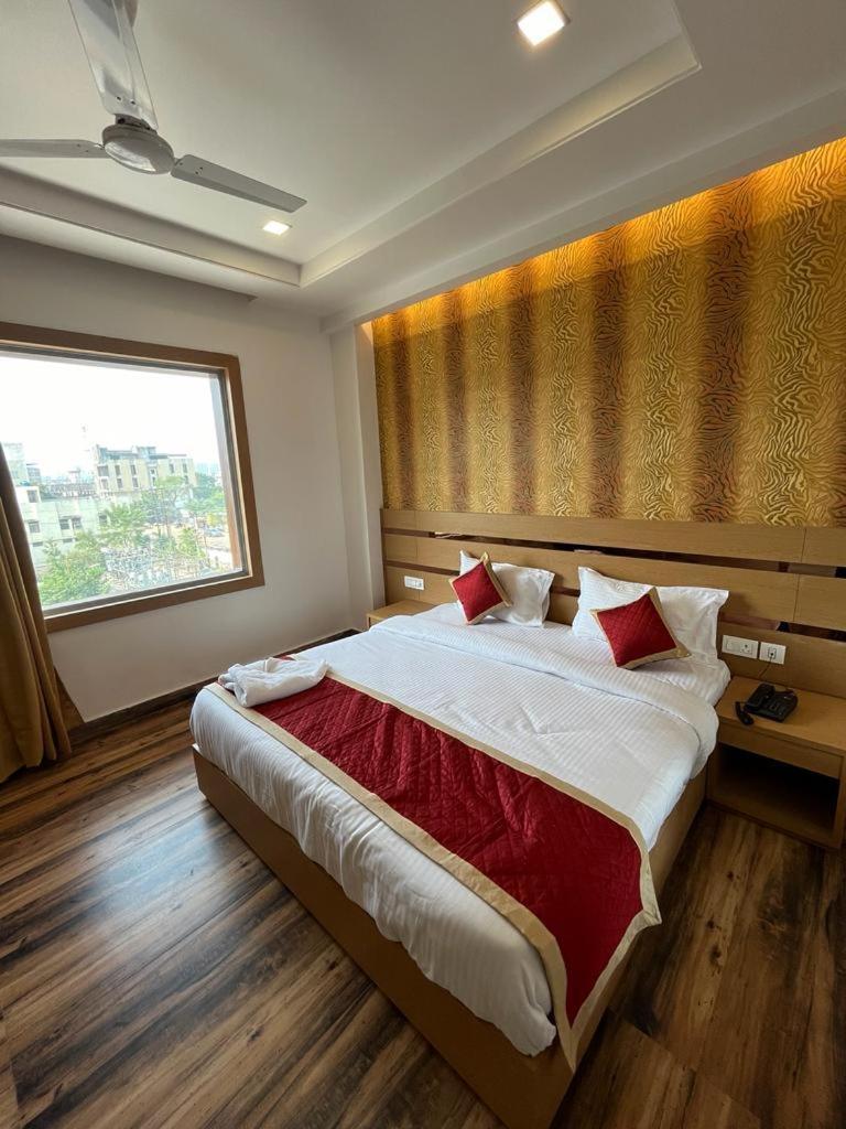 Hotel Royal Casa Lucknow Ngoại thất bức ảnh