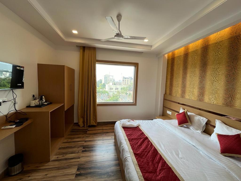 Hotel Royal Casa Lucknow Ngoại thất bức ảnh