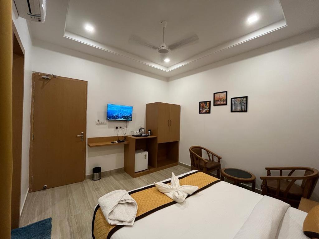 Hotel Royal Casa Lucknow Ngoại thất bức ảnh