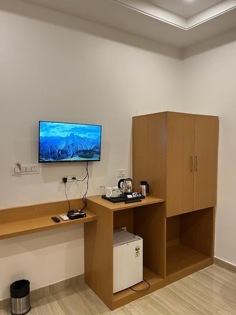 Hotel Royal Casa Lucknow Ngoại thất bức ảnh