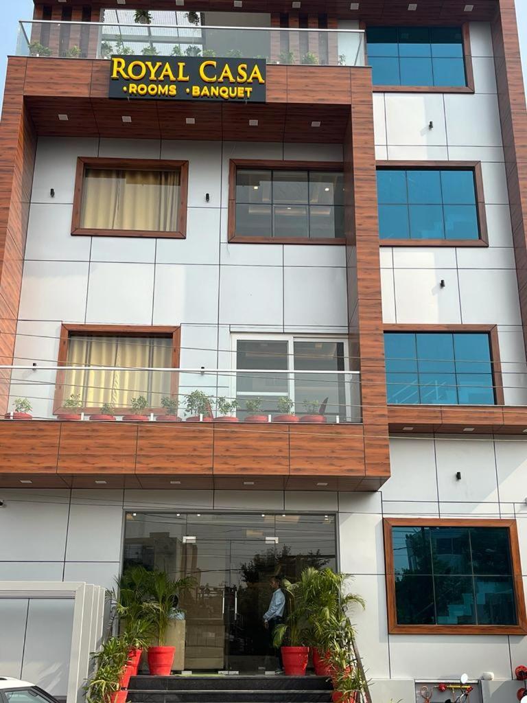 Hotel Royal Casa Lucknow Ngoại thất bức ảnh