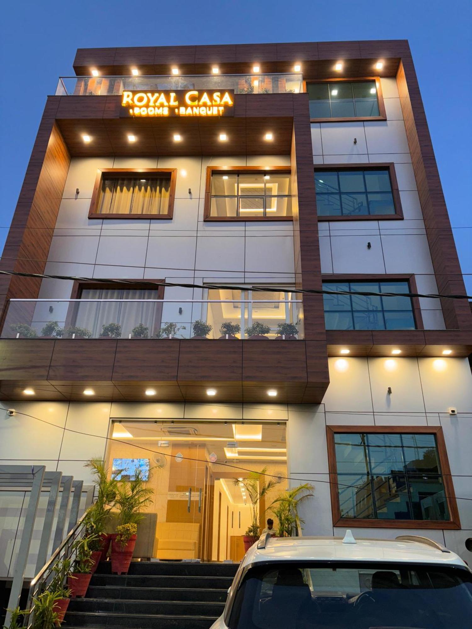 Hotel Royal Casa Lucknow Ngoại thất bức ảnh
